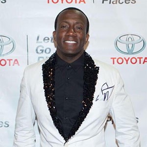 Donovan Campbell '00